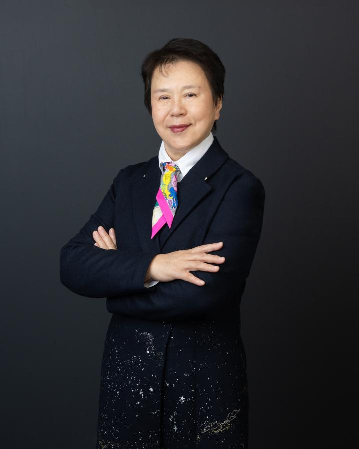 董事長(zhǎng)介紹:董何彥